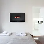 Opera Apartment