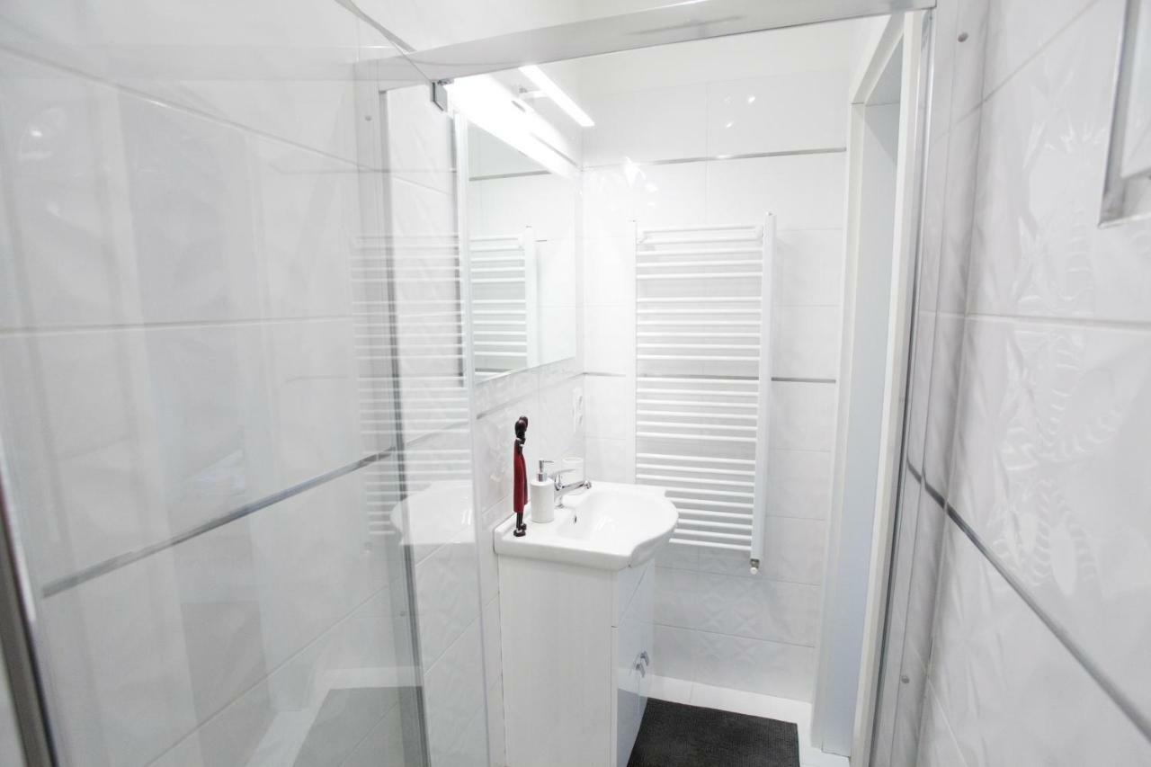 Opera Apartment *